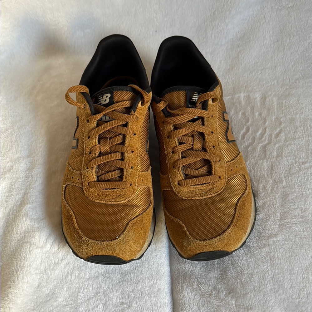 New Balance 311 - Picture 2 of 6